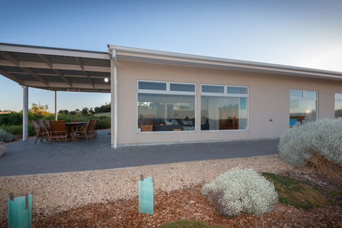 Fleurieu Coastal Retreat Lot 150 Myponga Beach Road - Accommodation Tasmania 3