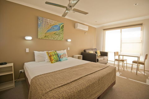 The Bowlo Holiday Cabins - Accommodation Tasmania 3