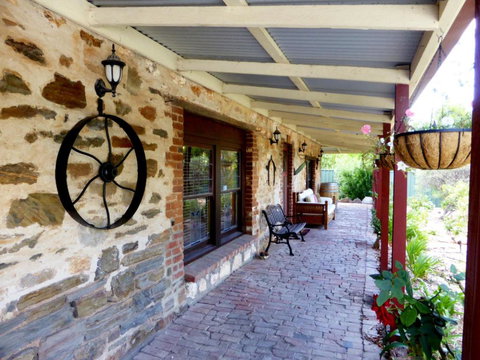 Barossa Barn Bed & Breakfast - Accommodation Tasmania 3