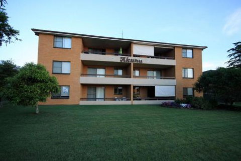 Akuna Unit 8 112 116 Little Street - Accommodation Tasmania 2