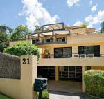Terrigal Townhouse 1 / 21 Campbell Crescent Terrigal - Accommodation Tasmania