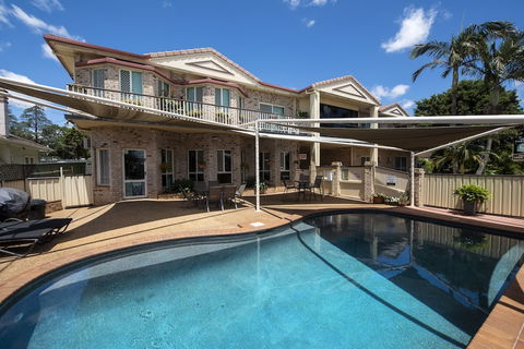 Highlander Motor Inn & Apartments - Accommodation Tasmania 1