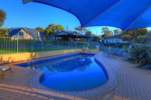 Beach Cabins Merimbula - Accommodation Tasmania 6