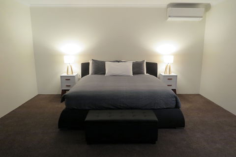 Summerhill Motor Inn - Adult Only - Accommodation Tasmania 6