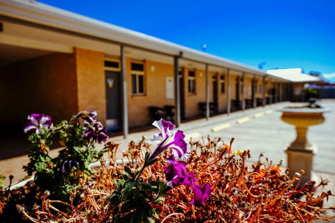 Club Motor Inn - Accommodation Tasmania 2