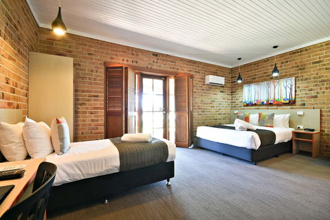 Nightcap At Macquarie Inn - Accommodation Tasmania 4