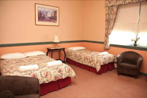 Imperial - Accommodation Tasmania 4