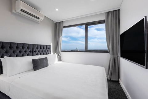 Meriton Suites Kent Street, Sydney - Accommodation Tasmania 5