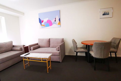 Adara Franklin - Accommodation Tasmania 6