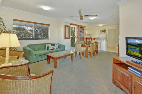 Raffles Mooloolaba - Accommodation Tasmania 3
