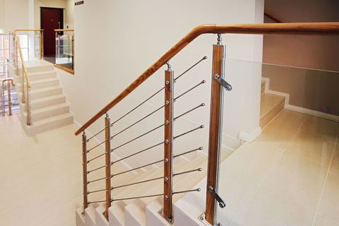 Charlestown Executive Apartments - Accommodation Tasmania 4