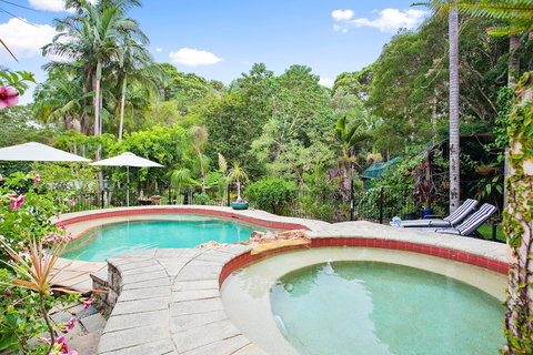 Noosa Valley Manor B&B Retreat - Accommodation Tasmania 2
