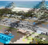 Southern Cross Beachfront Holiday Apartments - Accommodation Tasmania