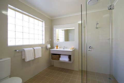 Marty's @ Little Beach - Accommodation Tasmania 4