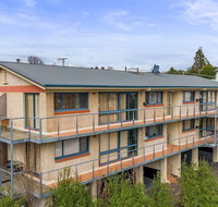 96 on Arthur Apartments - Accommodation Tasmania