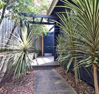 Lornebeach Apartments