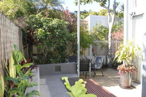 A Beautiful Flat - Accommodation Tasmania 1