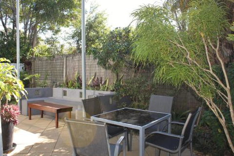 A Beautiful Flat - Accommodation Tasmania 3