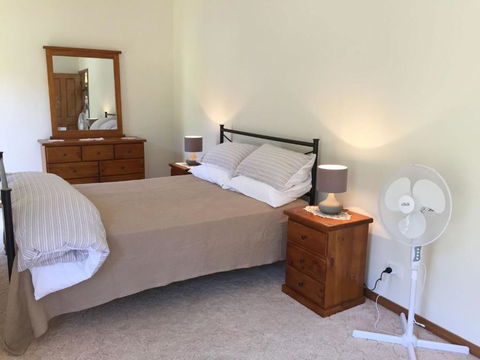 FAR SHORE - Accommodation Tasmania 7