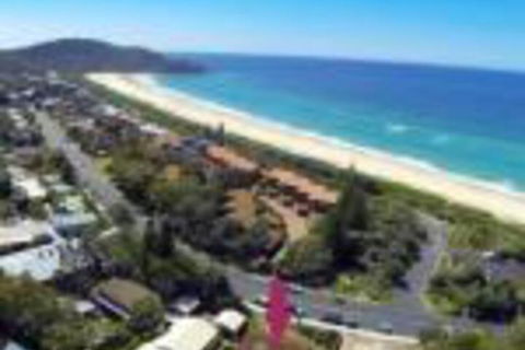 BARRELS At BOOMERANG - Accommodation Tasmania 0