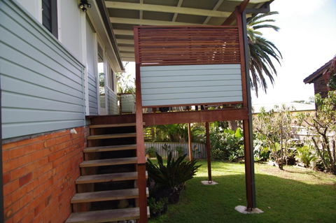 Good Vibes 18 East Street - Accommodation Tasmania 1