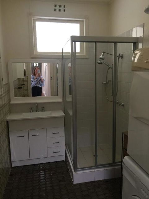 Rosemaree 24 East Street - Accommodation Tasmania 1
