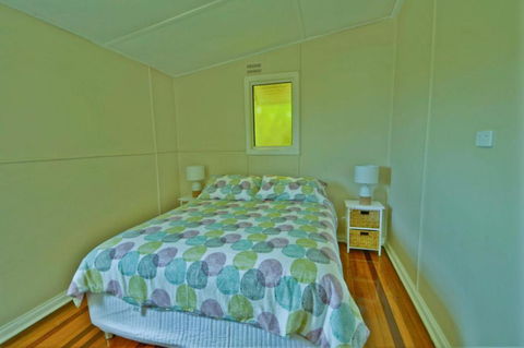 Rosemaree 24 East Street - Accommodation Tasmania 2