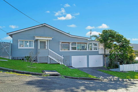 Longboard 1 Hill Street - Accommodation Tasmania 6