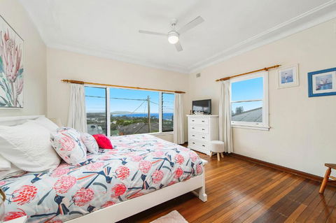 Shellseekers 4 Hodgson Street - Accommodation Tasmania 1