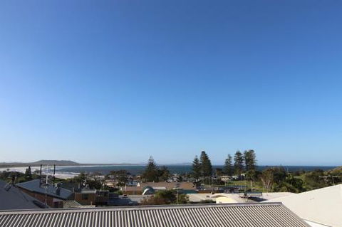 Shiloh Holiday House 14 East Street - Accommodation Tasmania 1