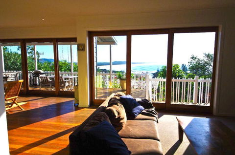 Beau Soleil 28 East Street - Accommodation Tasmania 3