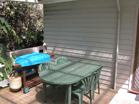 Bally High 20 Dulconghi Street - Accommodation Tasmania 4