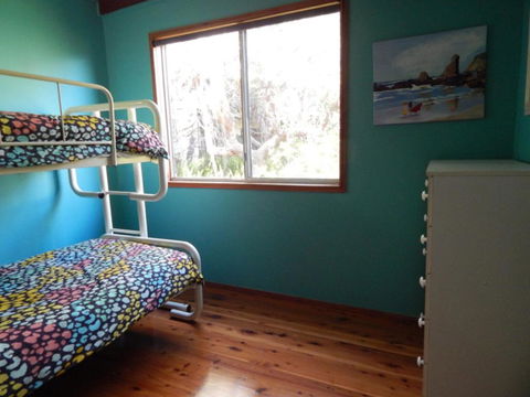Bally High 20 Dulconghi Street - Accommodation Tasmania 1