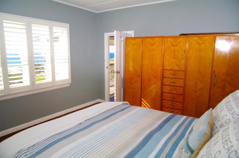 Awesome View 4 View Street - Accommodation Tasmania 1