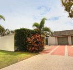 6 Petrie Ave Marcoola Pet Friendly Linen supplied - Accommodation Tasmania