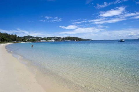 Kamillaroi Walk To Restaurants Cafes & Beach! - Accommodation Tasmania 6