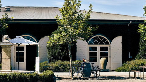 Pride Leisure Tudor House - Accommodation Tasmania 1