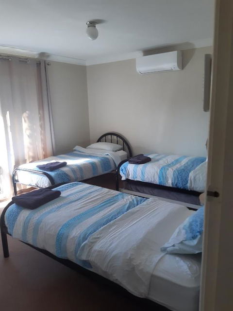 Wakeford St - Accommodation Tasmania 5