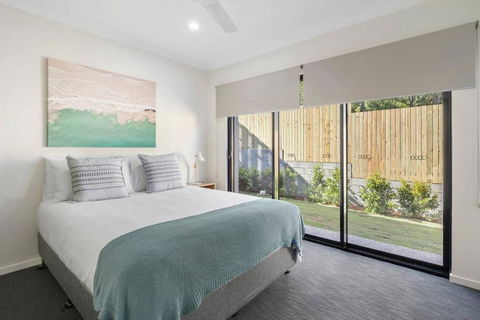 WHITSUNDAY Brand New Townhouse Close To Boardwalk - Accommodation Tasmania 3