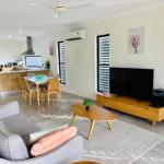 WHITSUNDAY Brand New Townhouse Close To Boardwalk - Accommodation Tasmania 1