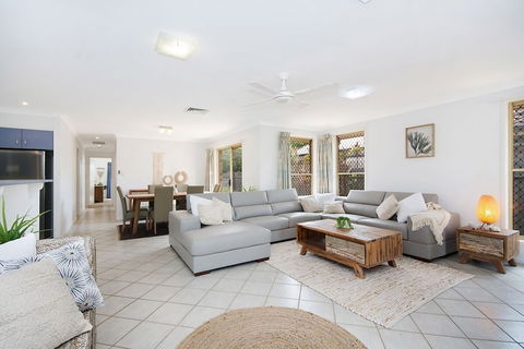 Kailani Beach House - Accommodation Tasmania 1