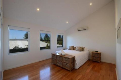 Dream Catcher Beach House Shellharbour - Accommodation Tasmania 4