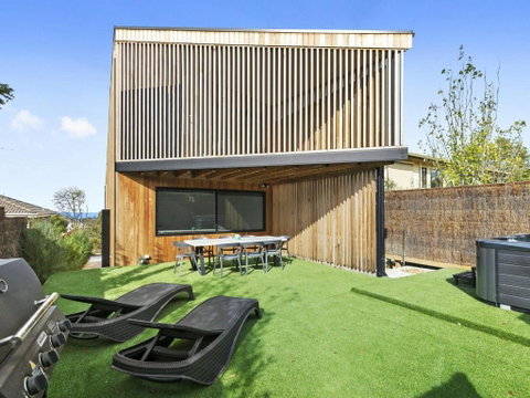 POINT BREAK NEW LISTING 2019 - Accommodation Tasmania 2