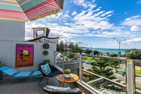WATERFRONT SEVEN In The Heart Of Lorne - Accommodation Tasmania 6