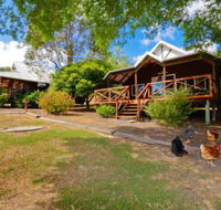 Sunnyhurst Chalets Rural Stay - Accommodation Tasmania