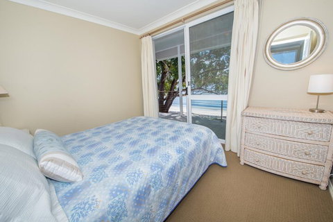 A Foreshore Salamander Bay - Accommodation Tasmania 6