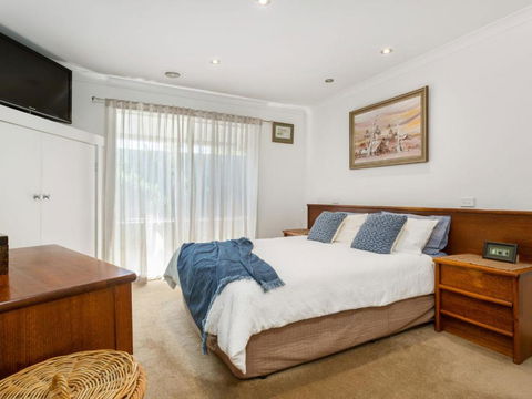 KARINYA MORNINGTON - Accommodation Tasmania 2