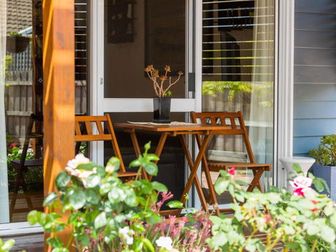 KARINYA MORNINGTON - Accommodation Tasmania 4