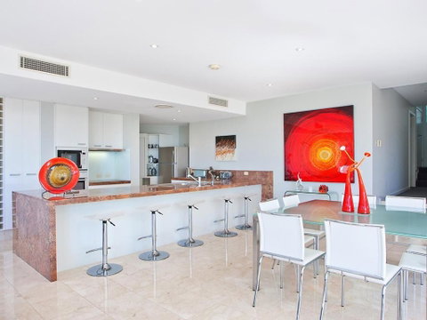 Artis Noosa Heads - Accommodation Tasmania 2
