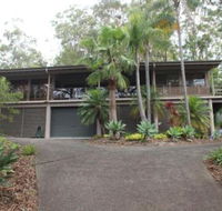 LIZ LAKE - Accommodation Tasmania